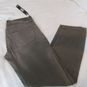 COH Lennox Loose Fit Jeans - Size 29 - NWT